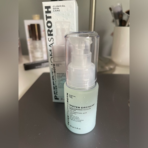 Peter Thomas Roth Water Drench Hyaluronic Cloud Serum - Picture 1 of 6